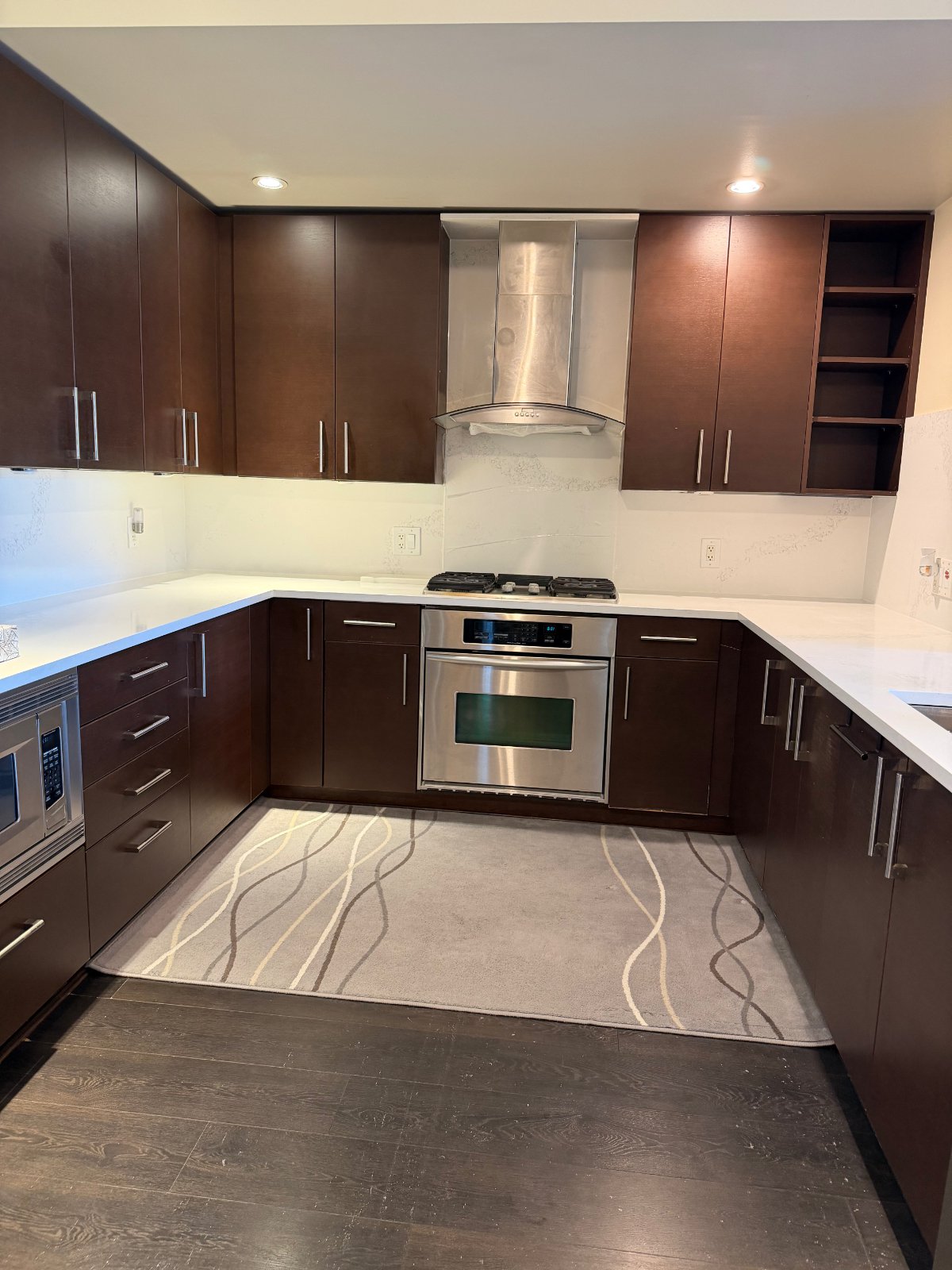 2 Bedroom Apartment for Rent - 14300 Riverport Way, Richmond, BC 2