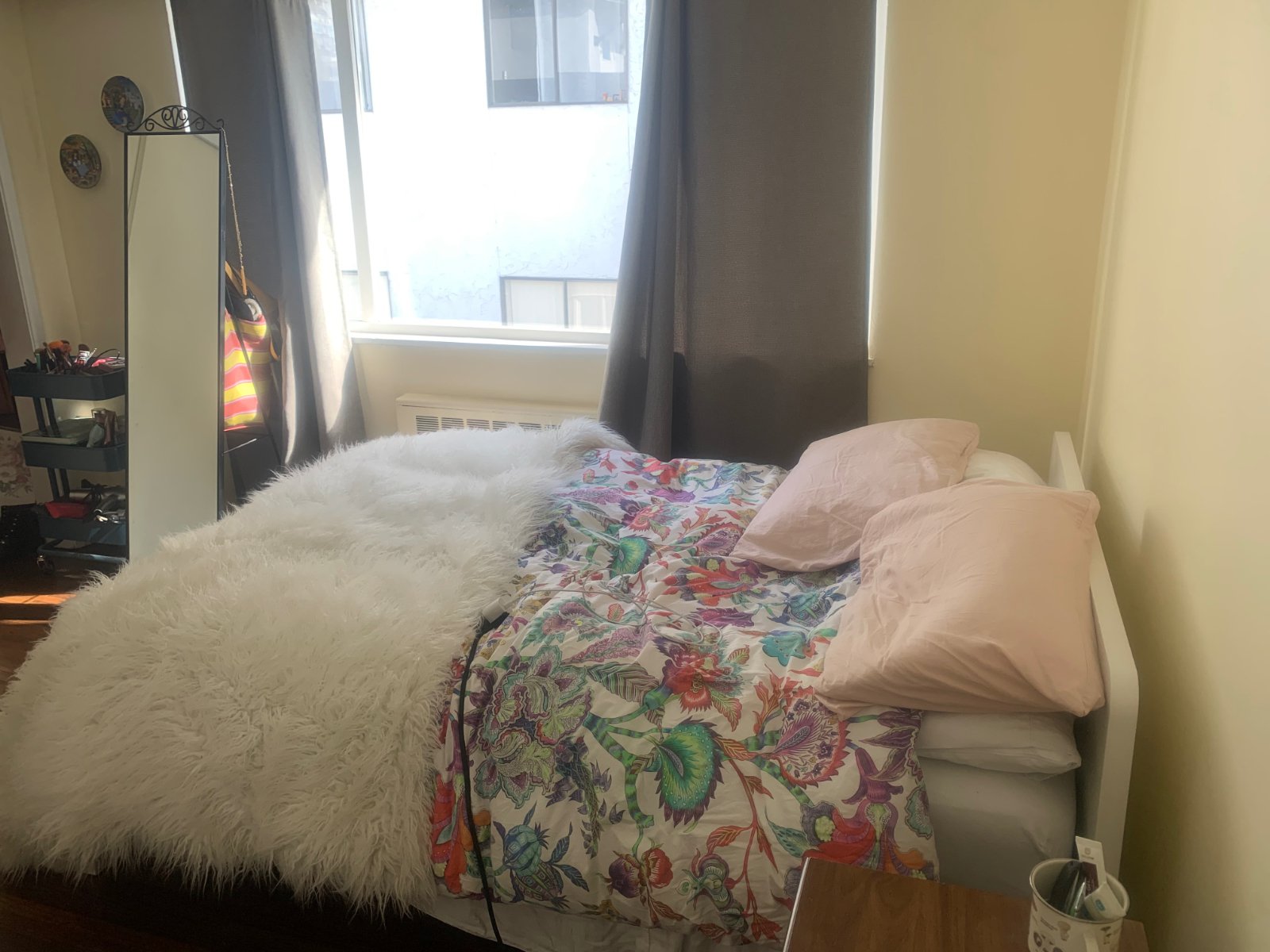2 Bedroom Apartment for Rent - 4th St E, North Vancouver, BC 3