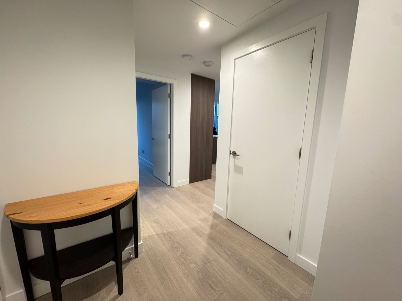 2 Bedroom Apartment for Rent - 6537 Telford Ave, Burnaby, BC 5