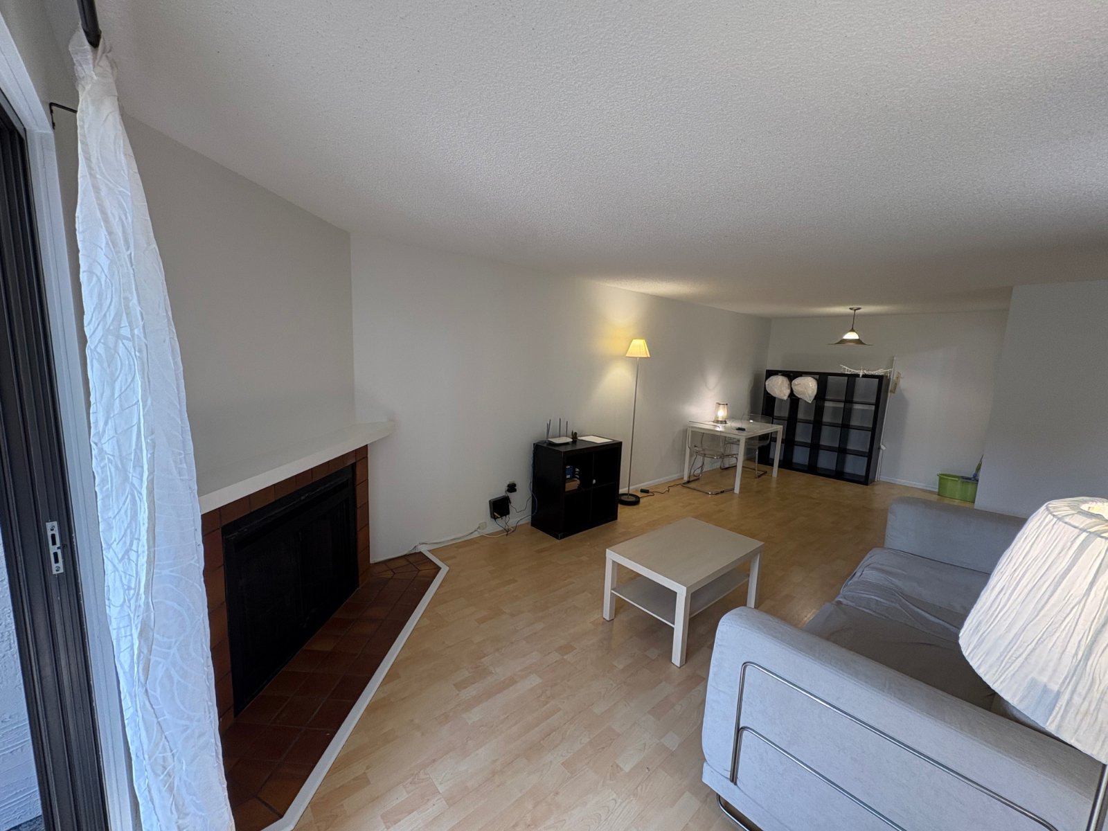 2 Bedroom Apartment for Rent - 7297 Moffatt Road, Richmond, BC 3