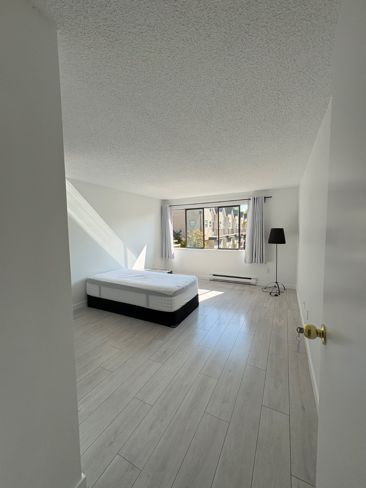2 Bedroom Apartment for Rent - 7297 Moffatt Road, Richmond, BC 5
