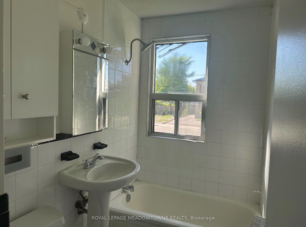 Room in Apartment for Rent - 14 Vanevery St, Etobicoke, ON 2