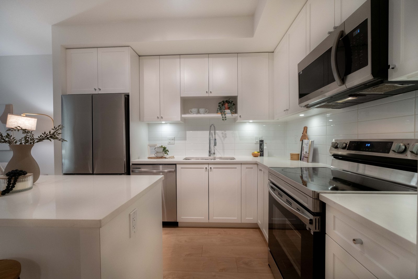 2 Bedroom Apartment for Rent - 15858 Fraser Hwy, Surrey, BC 5