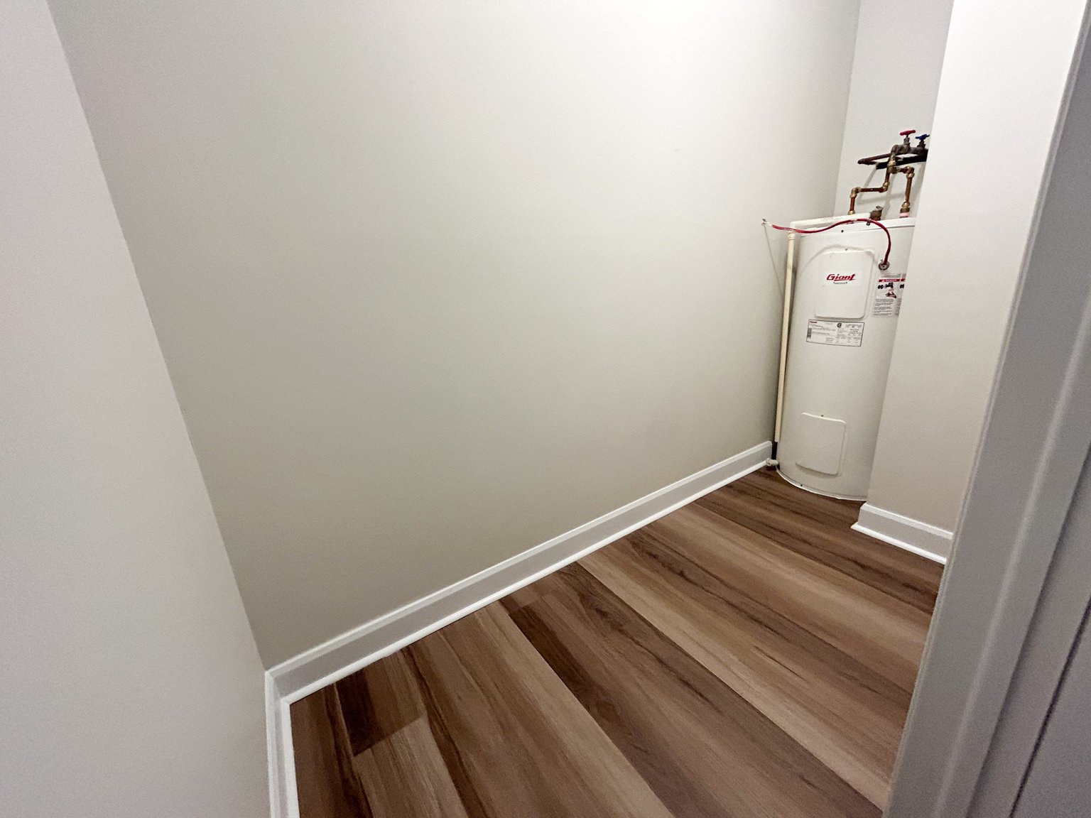 2 Bedroom Apartment for Rent - 2525  Hamilton Road, Trenton, ON 4