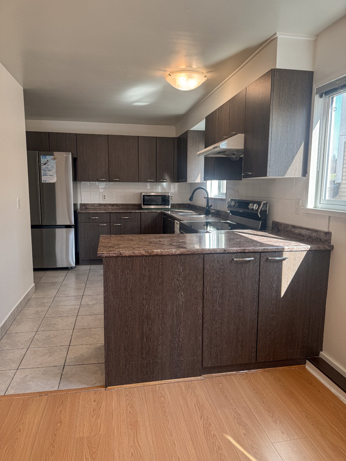 2 Bedroom Private Suite for Rent - Eastern Ave, North Vancouver, BC 3