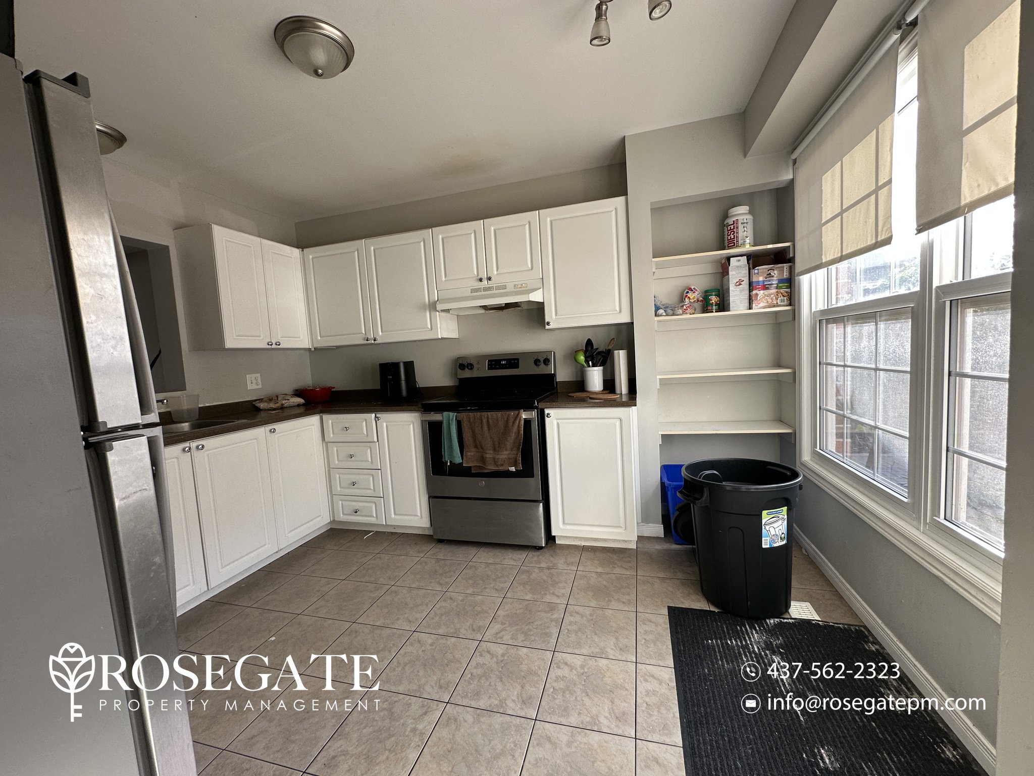 4 Bedroom Townhouse for Rent - 250 Keats Way, Waterloo, ON 2