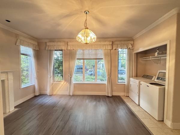 3 Bedroom Garden Suite for Rent - 2810 W 13th Ave, Vancouver, BC 5