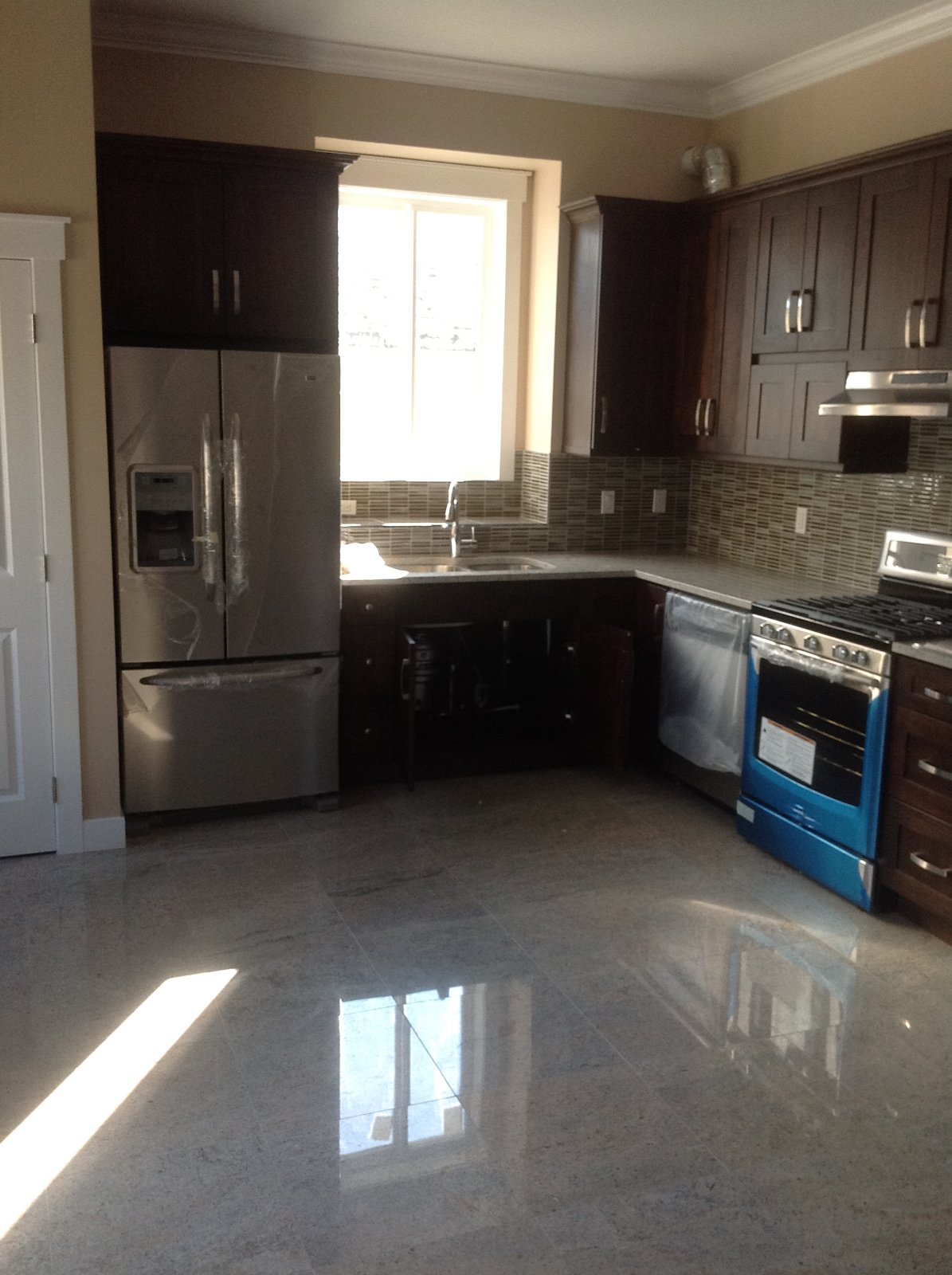 4 Bedroom House for Rent - 121 SW Marine Dr, Vancouver, BC 2