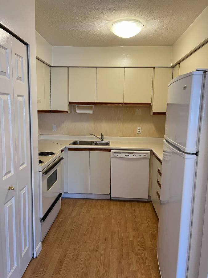 2 Bedroom Apartment for Rent - 12071 1st Ave, Richmond, BC 4