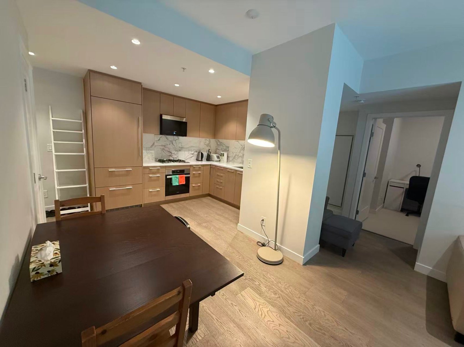 2 Bedroom Apartment for Rent - 5608 Berton Ave, Vancouver, BC 3