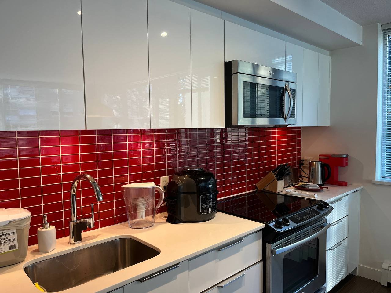 2 Bedroom Apartment for Rent - 1325 Rolston St, Vancouver, BC 5