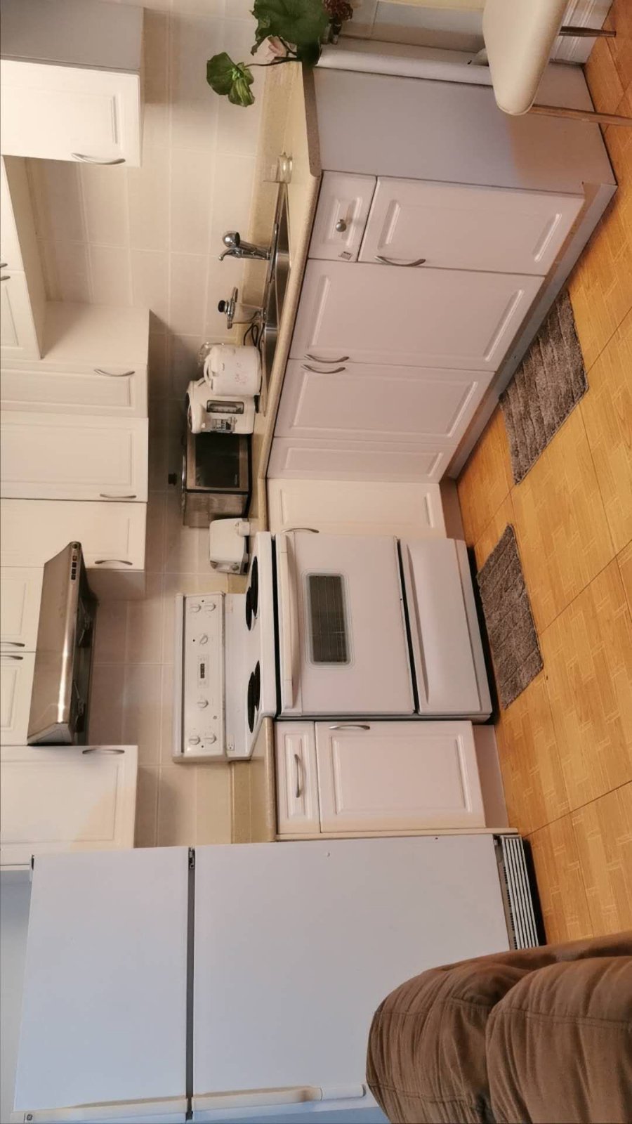 2 Bedroom House for Rent - 5389 Keith St, Burnaby, BC 3