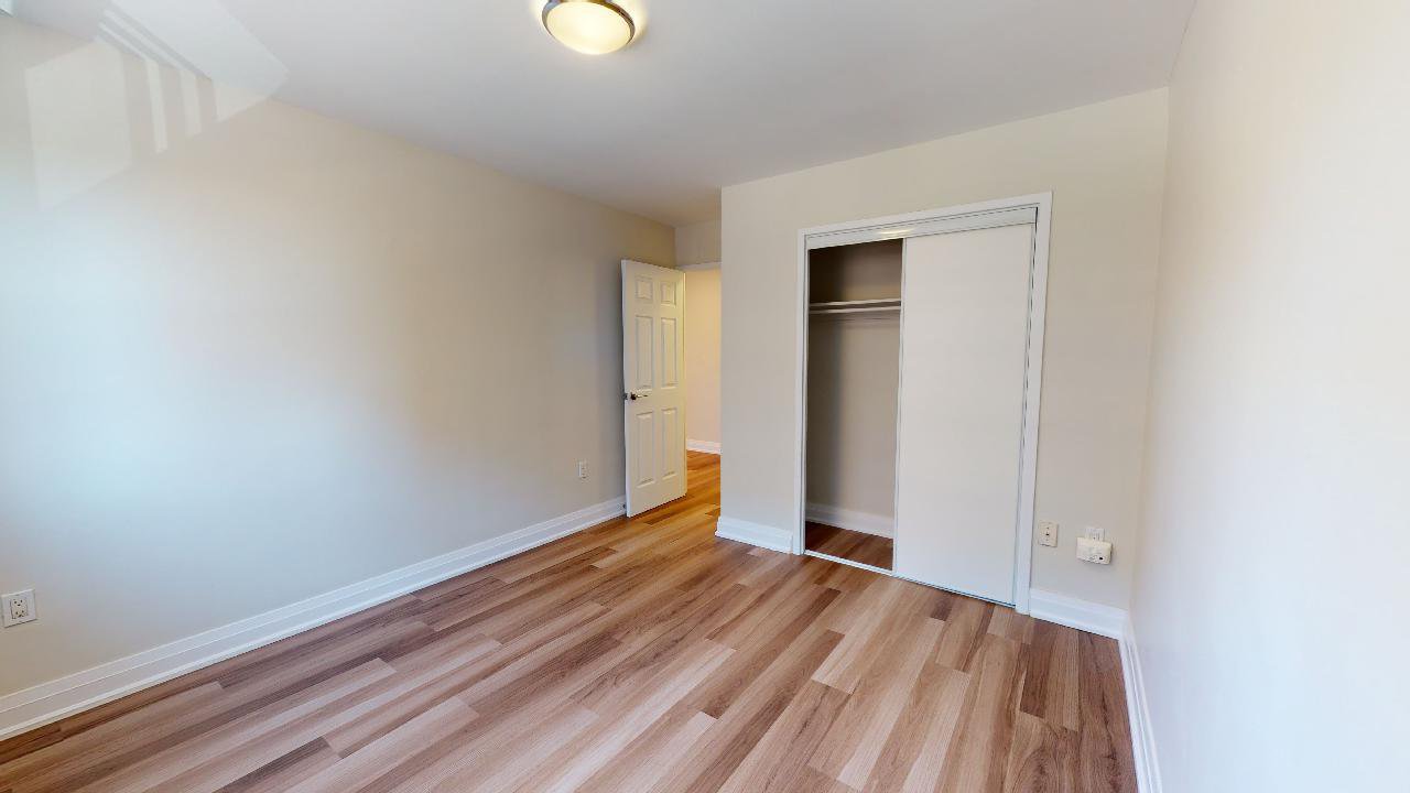 2 Bedroom Apartment for Rent - 10 & 14 Reid Drive, Mississauga, ON 4