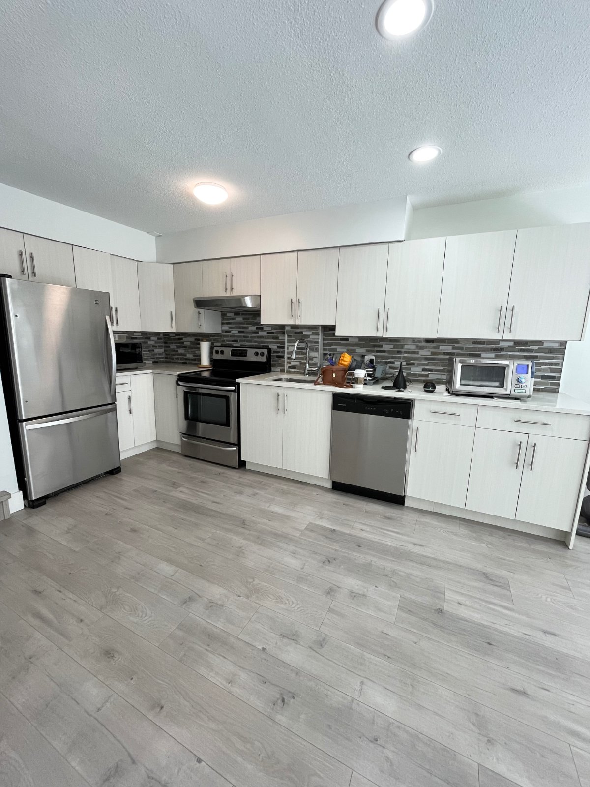 2 Bedroom Townhouse for Rent - 17720 60 Ave, Surrey, BC 3