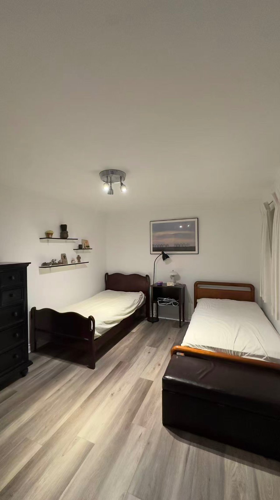 2 Bedroom Garden Suite for Rent - W 35th Ave, Vancouver, BC 5