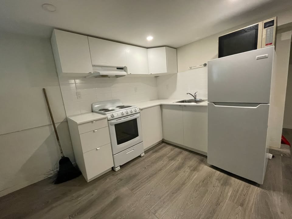 3 Bedroom Basement Suite for Rent - 4631 W 14th Ave, Vancouver, BC 2