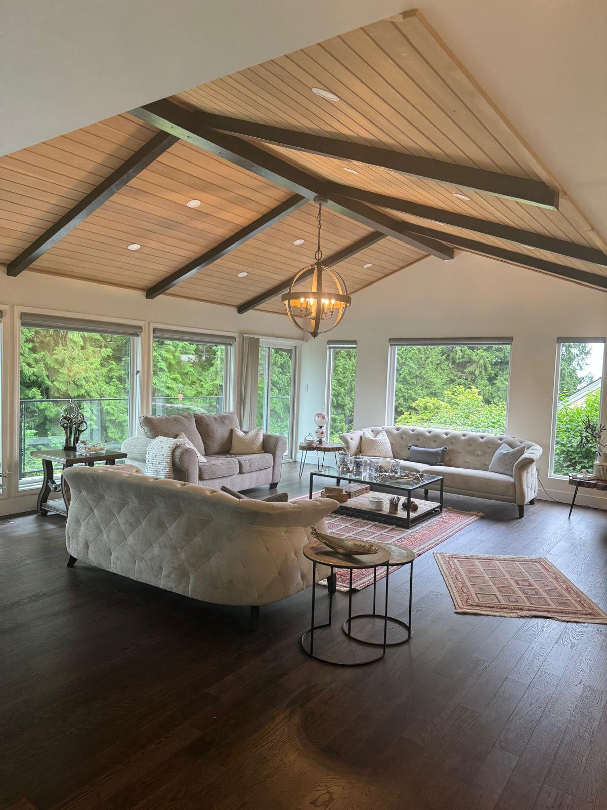 3 Bedroom Garden Suite for Rent - Elveden Row, West Vancouver, BC 4