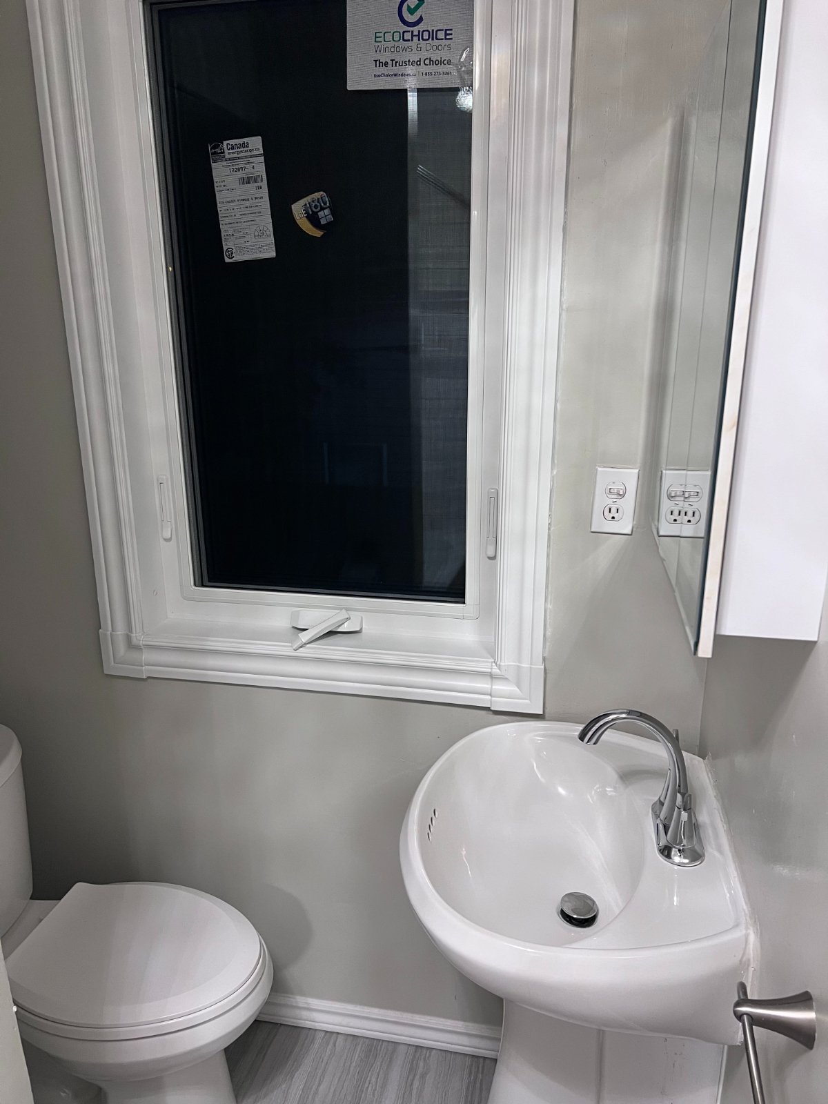 3 Bedroom Apartment for Rent - Brock Ave, Toronto, ON 5