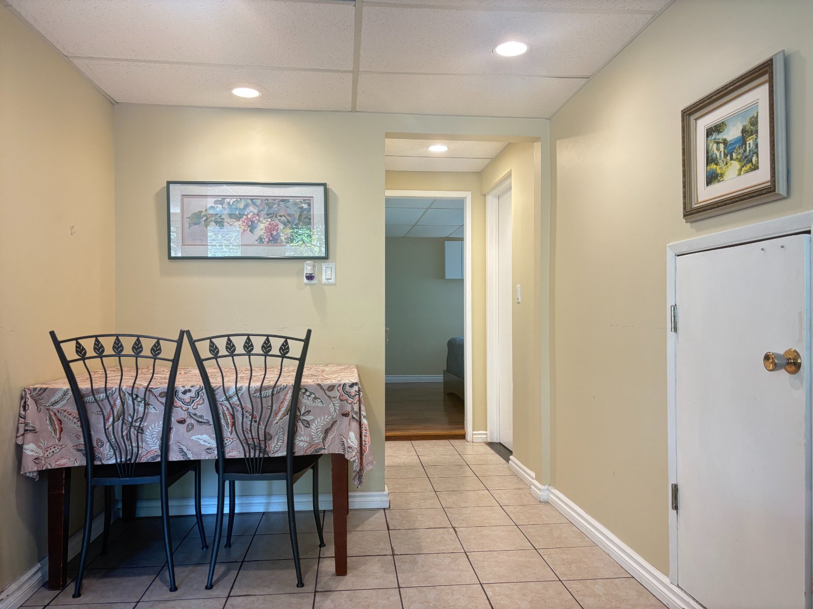 2 Bedroom Basement Suite for Rent - Pasture Cir, Coquitlam, BC 3