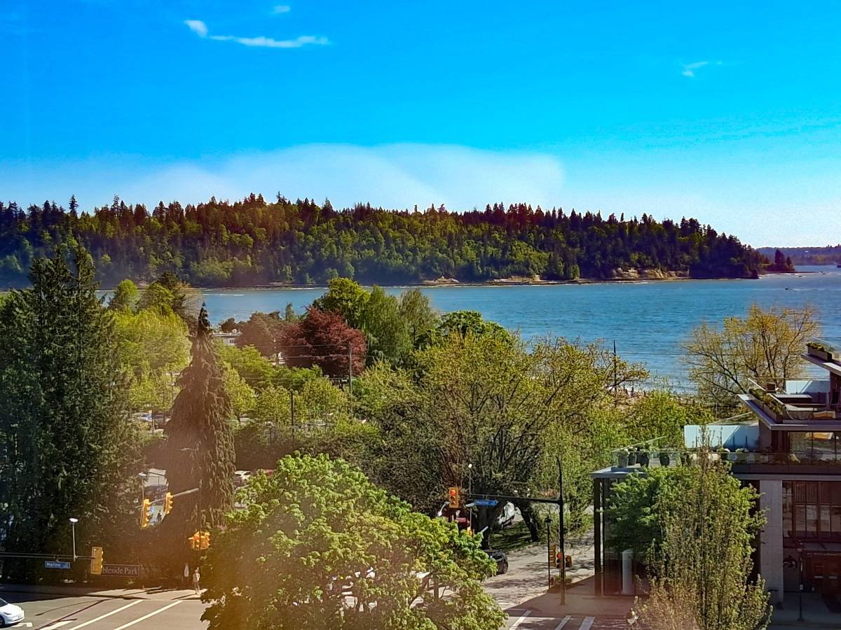 3 Bedroom Apartment for Rent - 475 13th Street, West Vancouver, BC 2