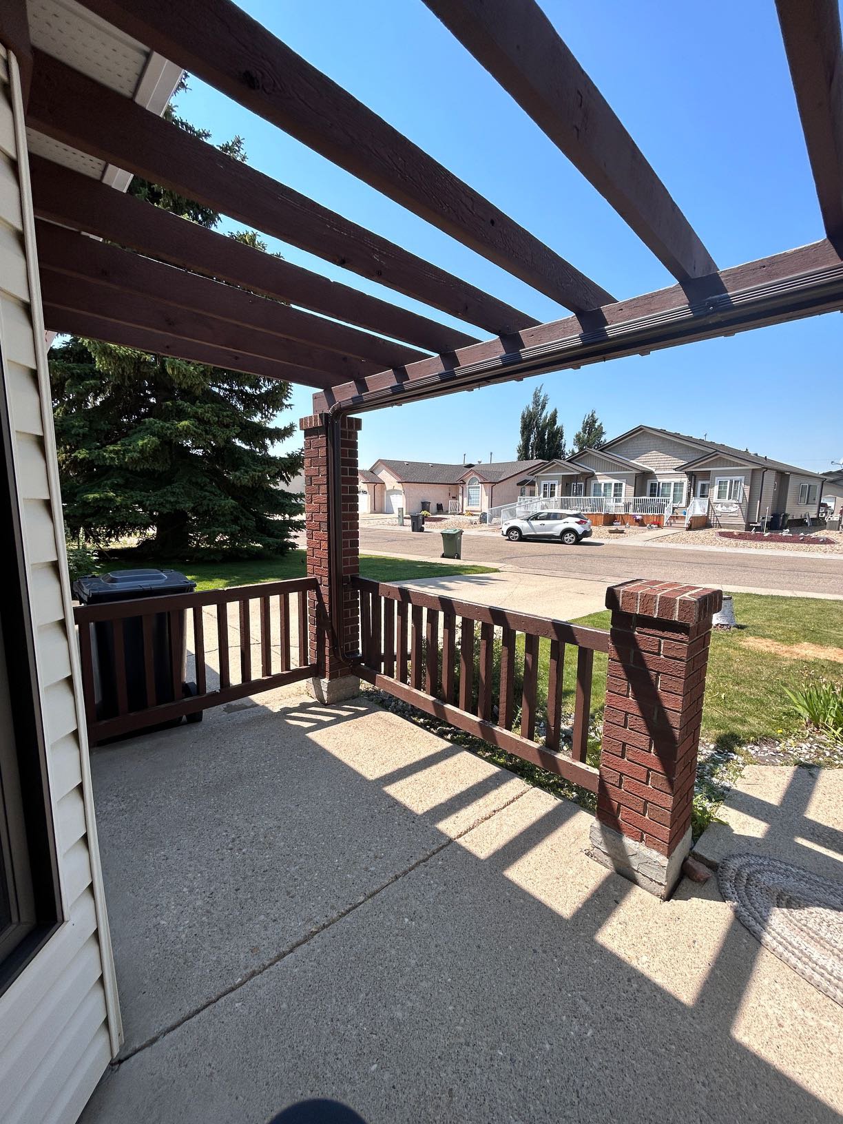 2 Bedroom Apartment for Rent - 4409 52 Street, Ponoka, AB 2