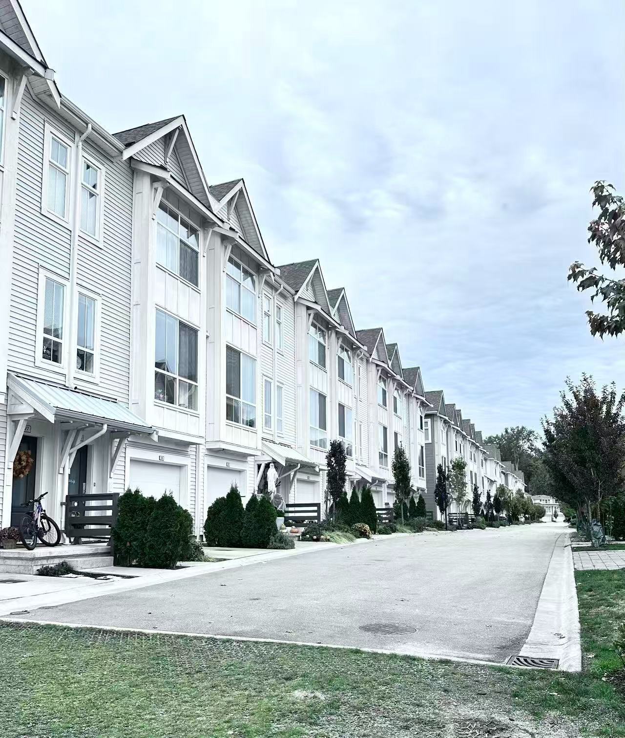 Room in Townhouse for Rent - 4726 Ocar Way, Delta, BC 2