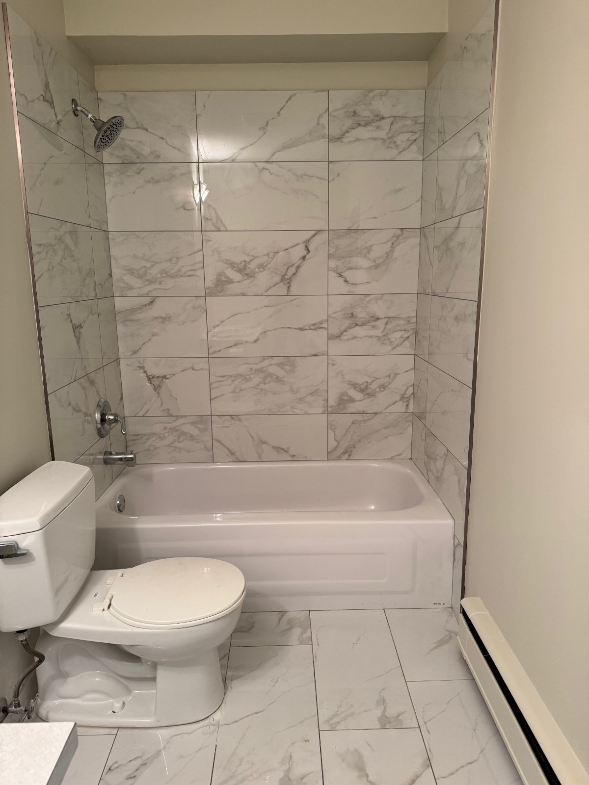 2 Bedroom Apartment for Rent - 2020 Cherokee Pl NW, Calgary, AB 3
