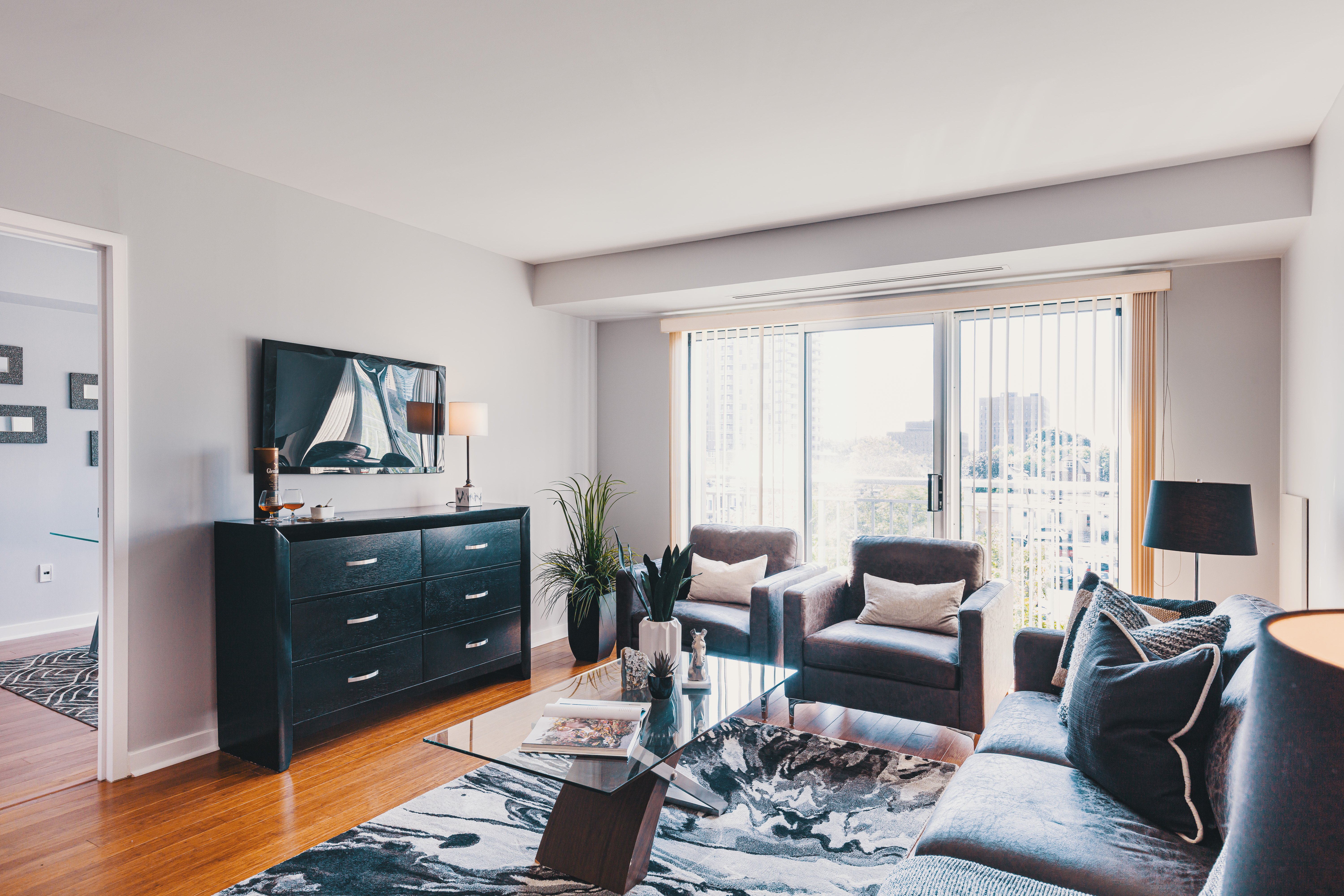 2 Bedroom Apartment for Rent - 17 Aberdeen Street, Ottawa, ON 2