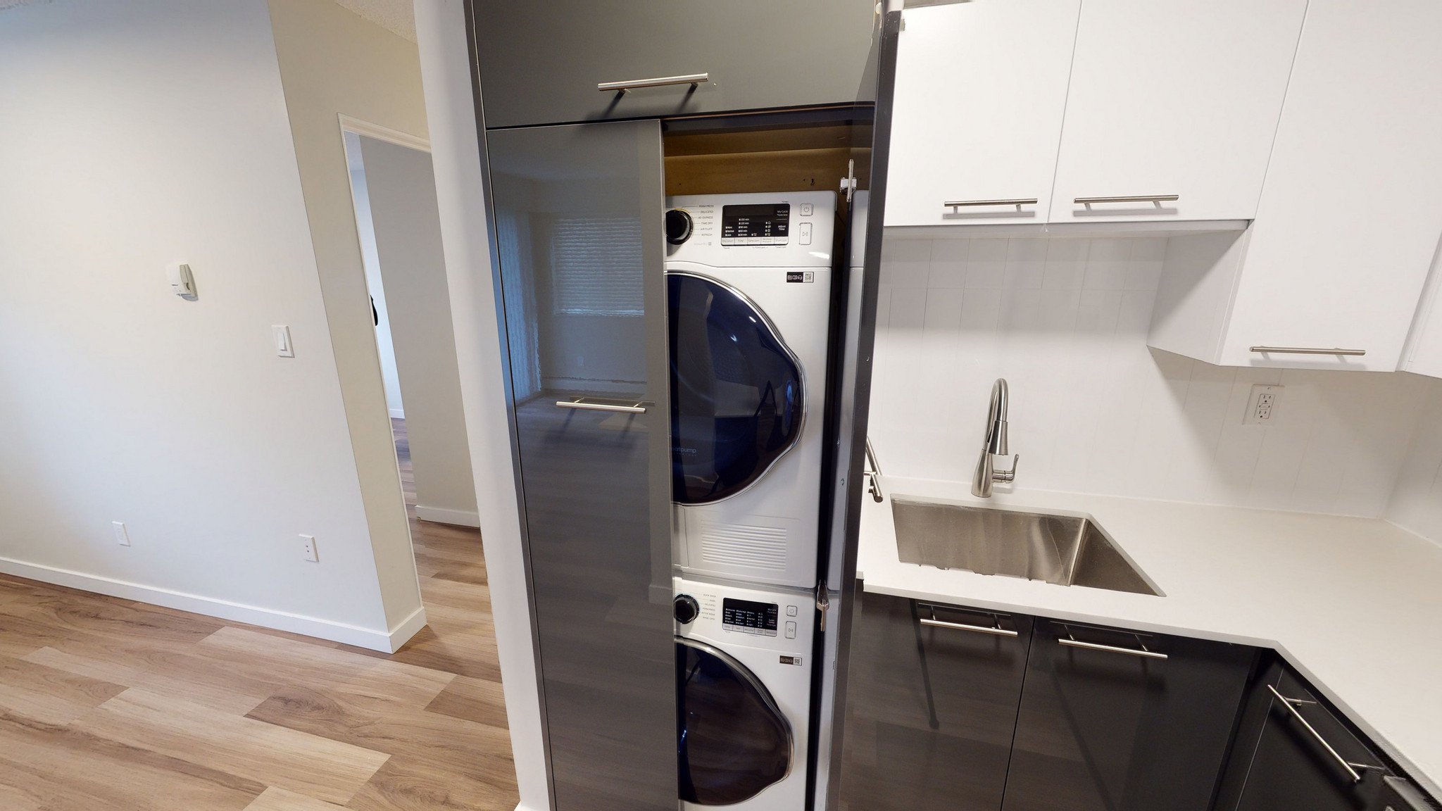 2 Bedroom Apartment for Rent - 2244 West 6th Avenue, Vancouver, BC 2