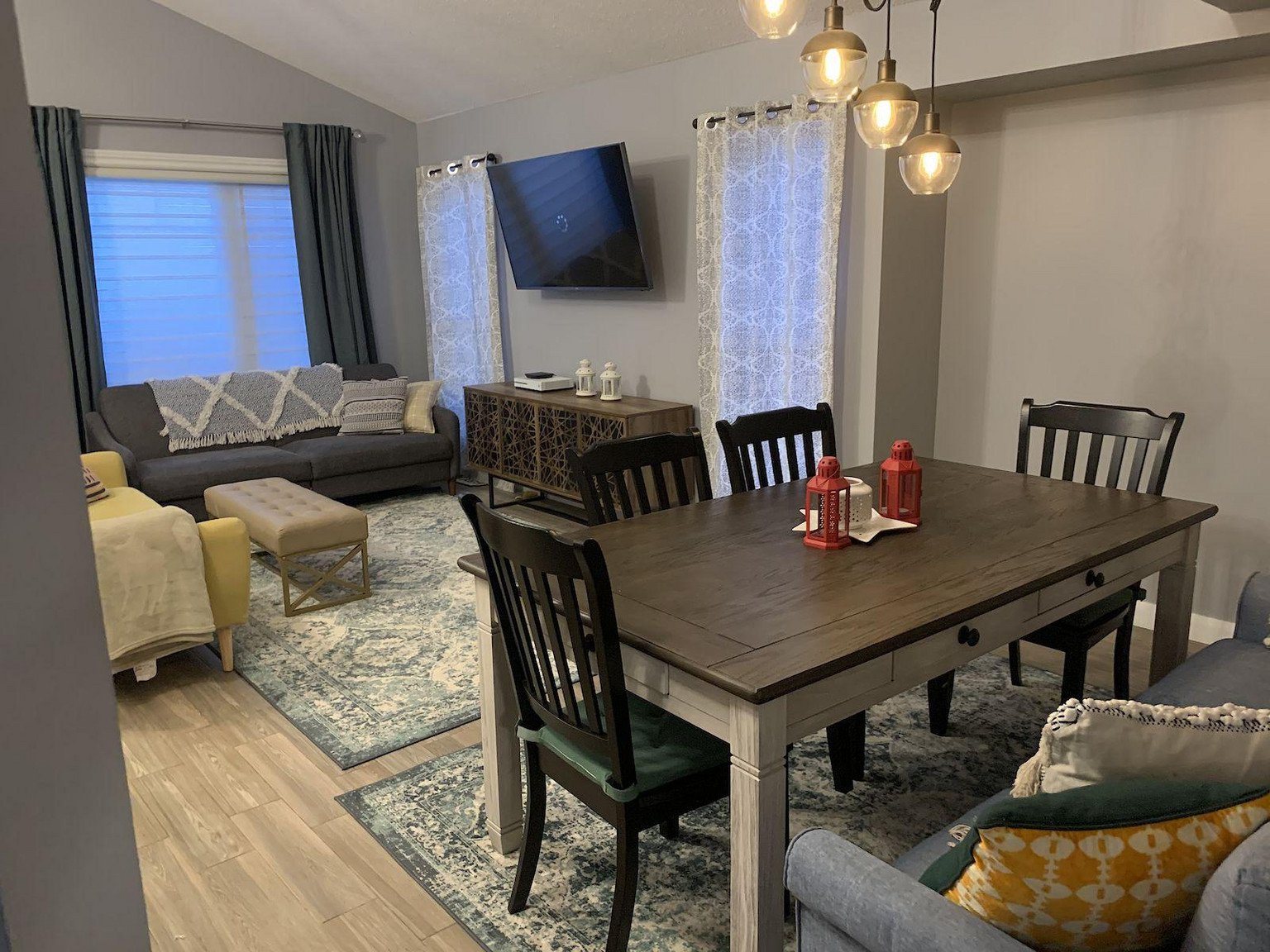 4 Bedroom House for Rent - 101 Sidon Crescent Southwest, Calgary, AB 5