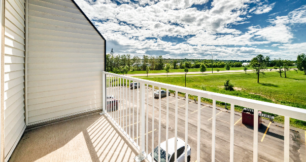 2 Bedroom Apartment for Rent - 5001 60 Avenue, Ponoka, AB 2