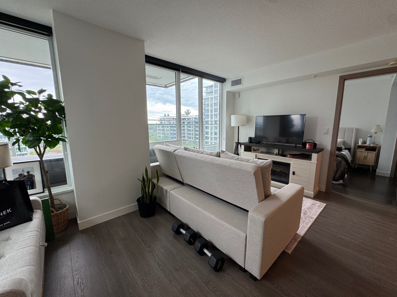 2 Bedroom Apartment for Rent - 3233 Ketcheson Road, Richmond, BC 4