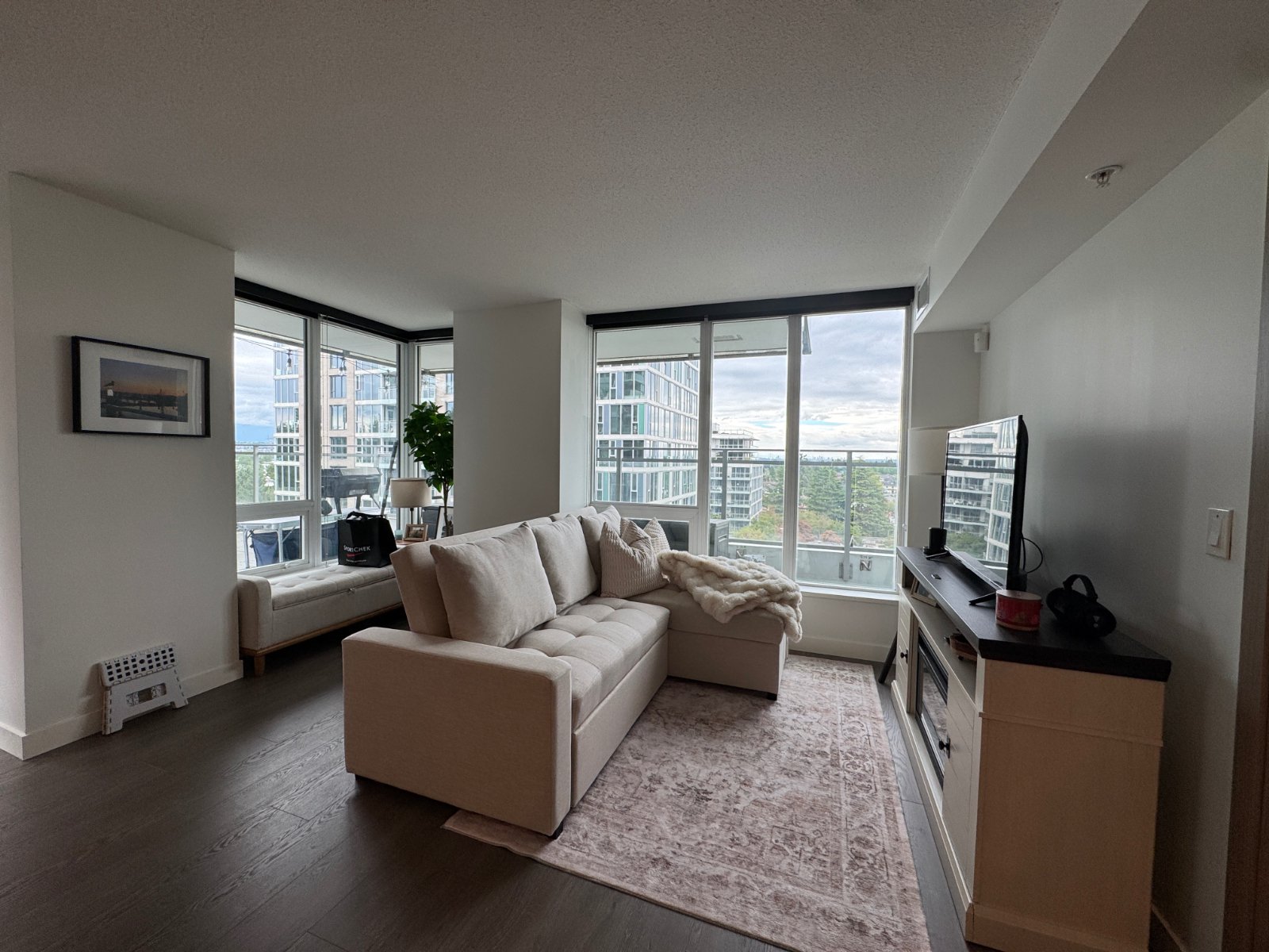 2 Bedroom Apartment for Rent - 3233 Ketcheson Road, Richmond, BC 5