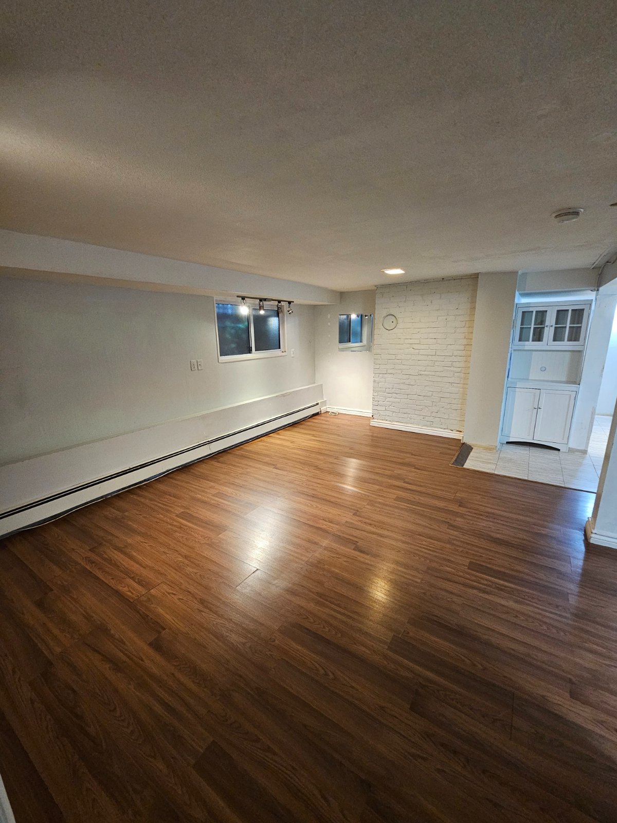 3 Bedroom Private Suite for Rent - W 20 Ave, Vancouver, BC 3