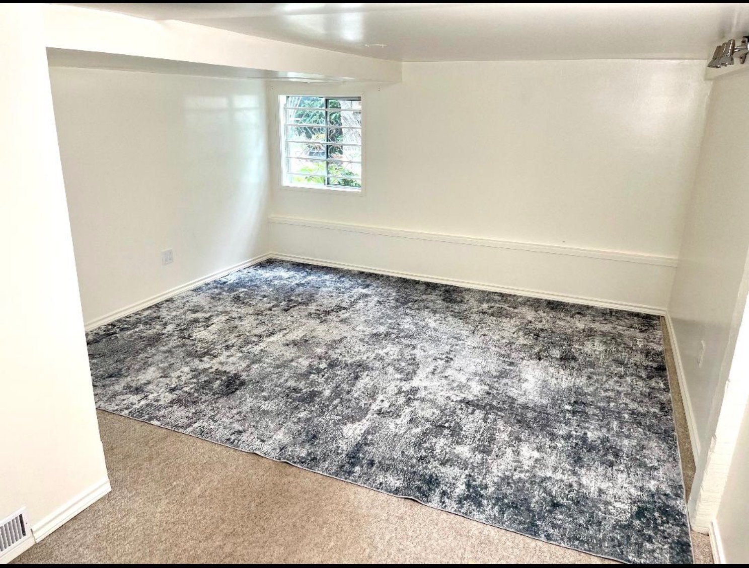 2 Bedroom Private Suite for Rent - Forbes St, Victoria, BC 5