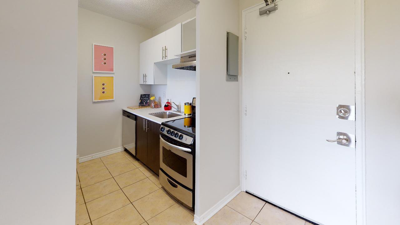 2 Bedroom Apartment for Rent - 57 Bayswater Avenue, Ottawa, ON 4