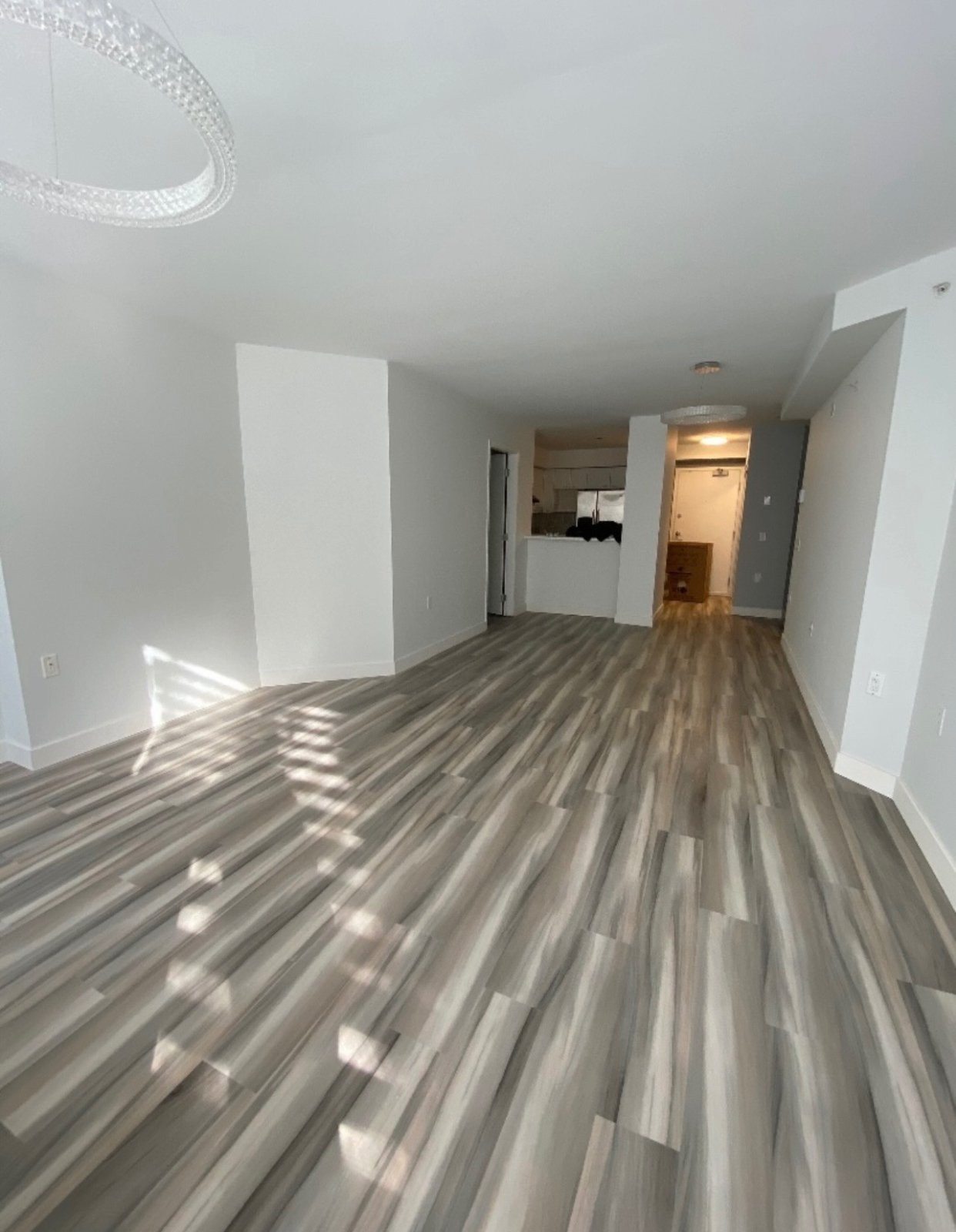 2 Bedroom Apartment for Rent - 8180 Granville Ave, Richmond, BC 2