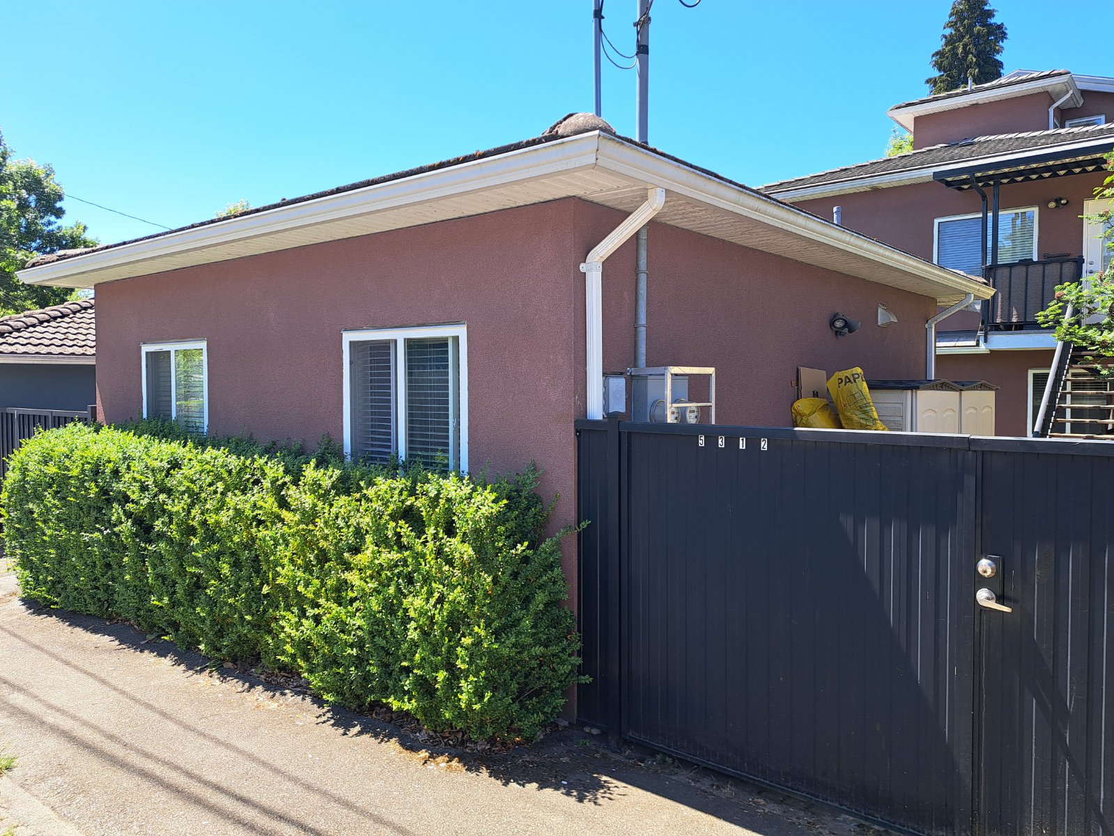 2 Bedroom Laneway Suite for Rent - 5308 Somerville St, Vancouver, BC 2