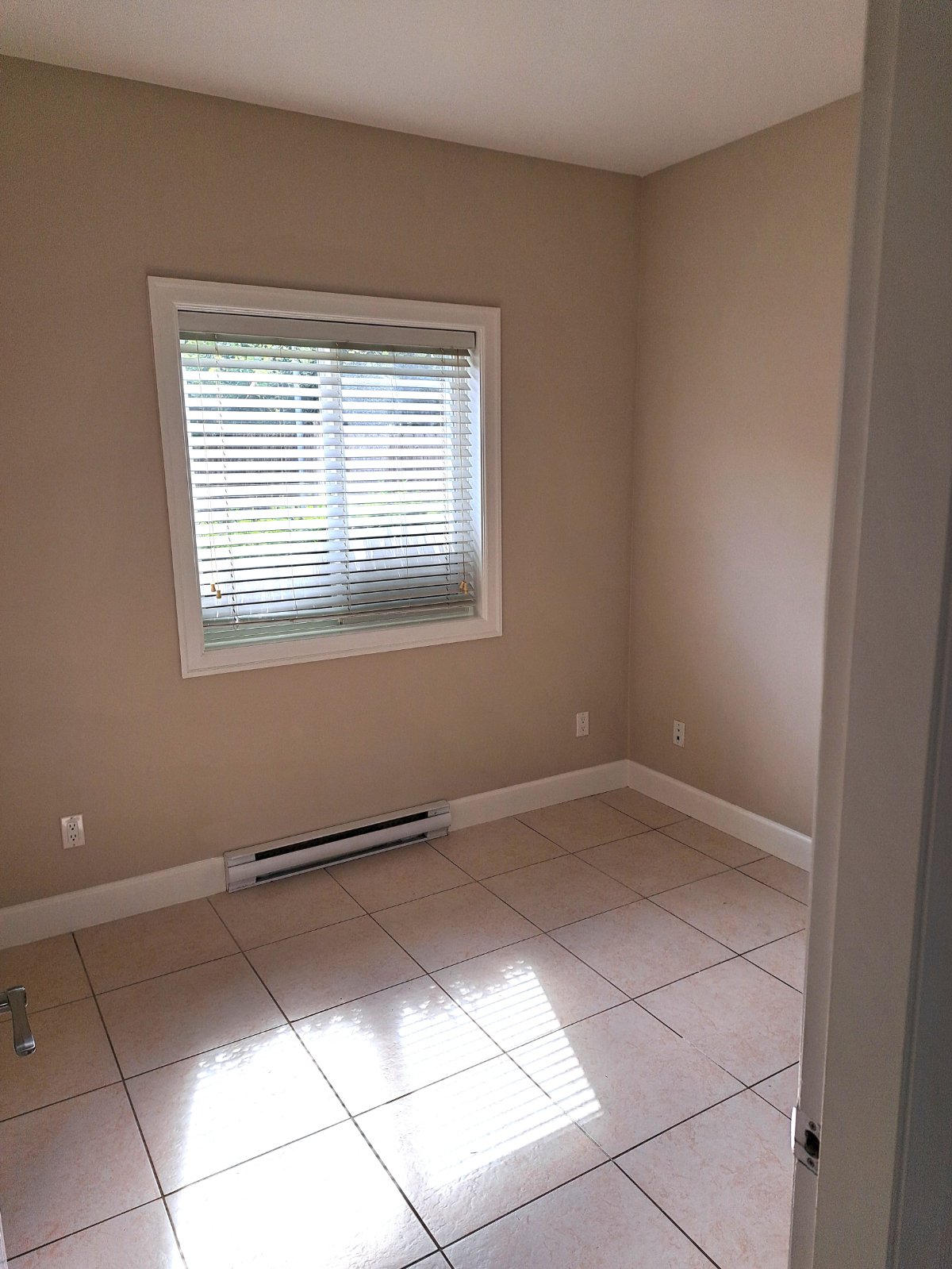 2 Bedroom Laneway Suite for Rent - 5308 Somerville St, Vancouver, BC 4