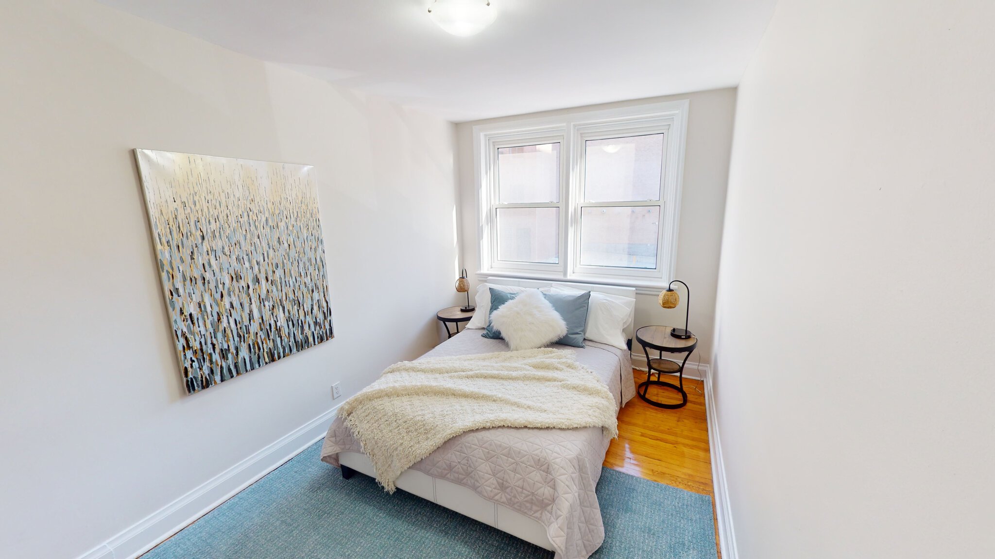 Studio Apartment for Rent - 225  MacLaren Street, Ottawa, ON 3