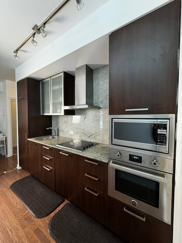 Room in Apartment for Rent - 12 York St, Toronto, ON 3