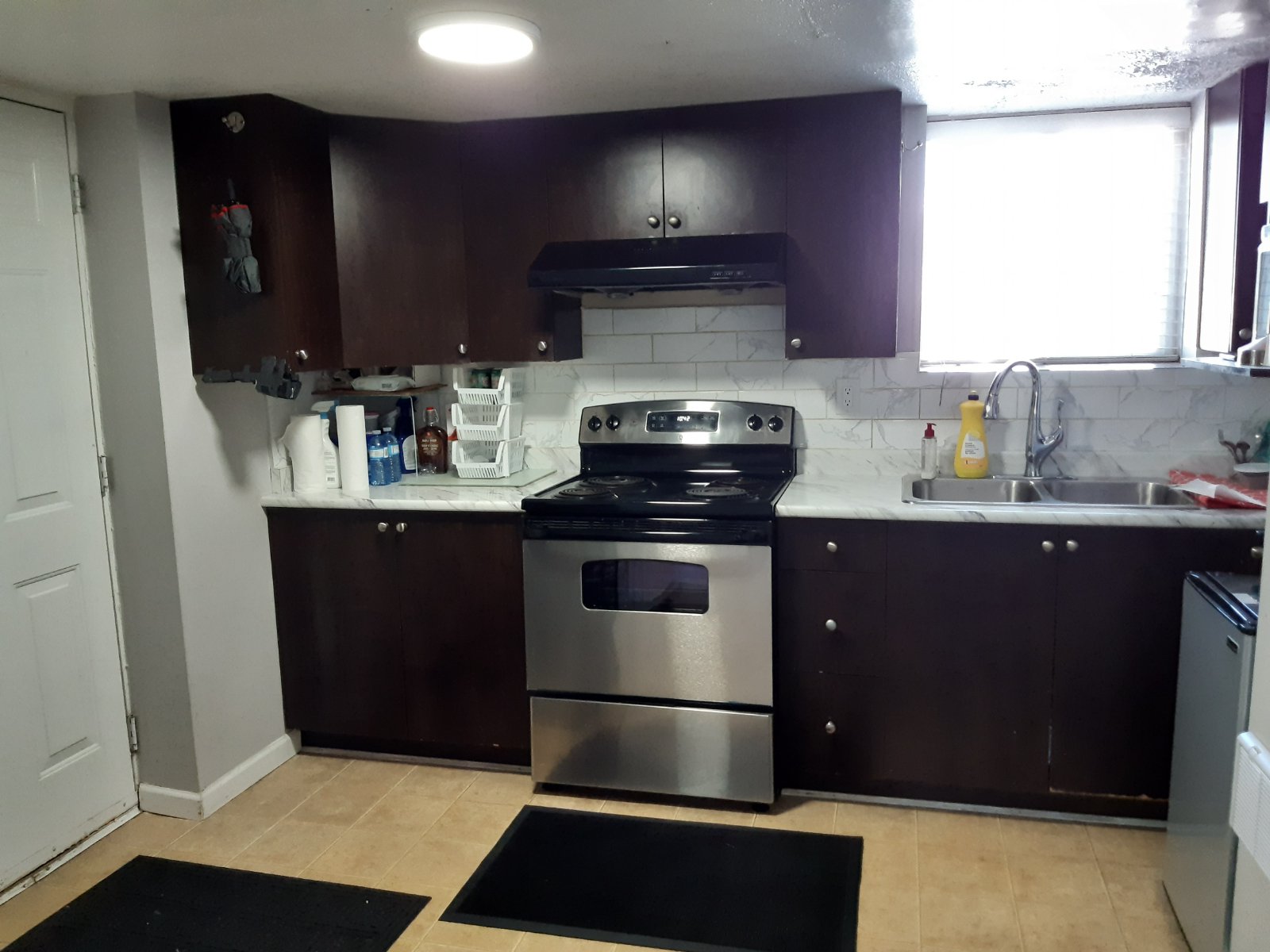 2 Bedroom Basement Suite for Rent - 115 St, Delta, BC 2