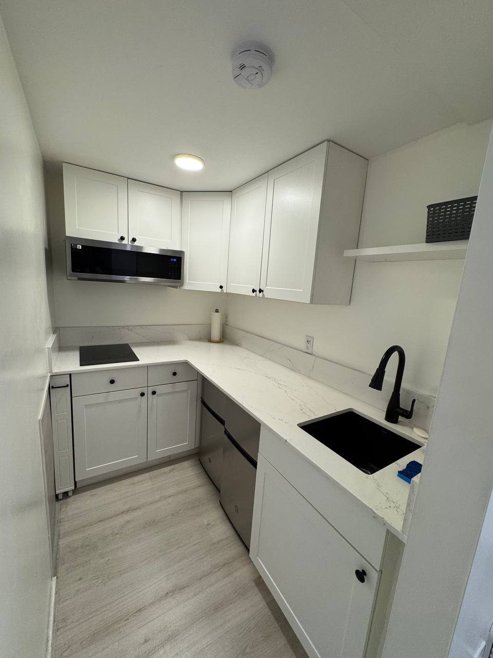 2 Bedroom Apartment for Rent - 2130 17 St SW, Calgary, AB 2