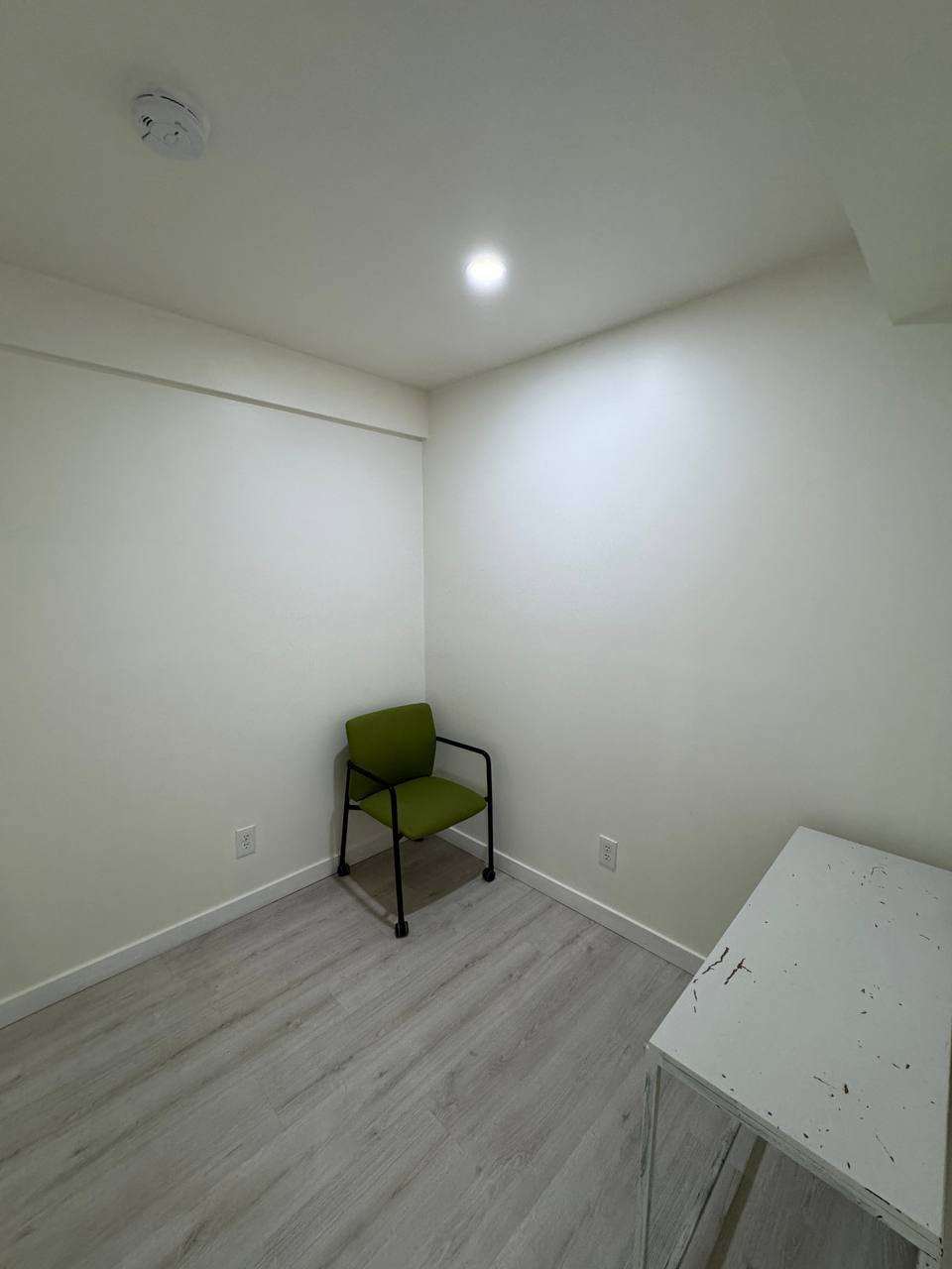 2 Bedroom Apartment for Rent - 2130 17 St SW, Calgary, AB 4