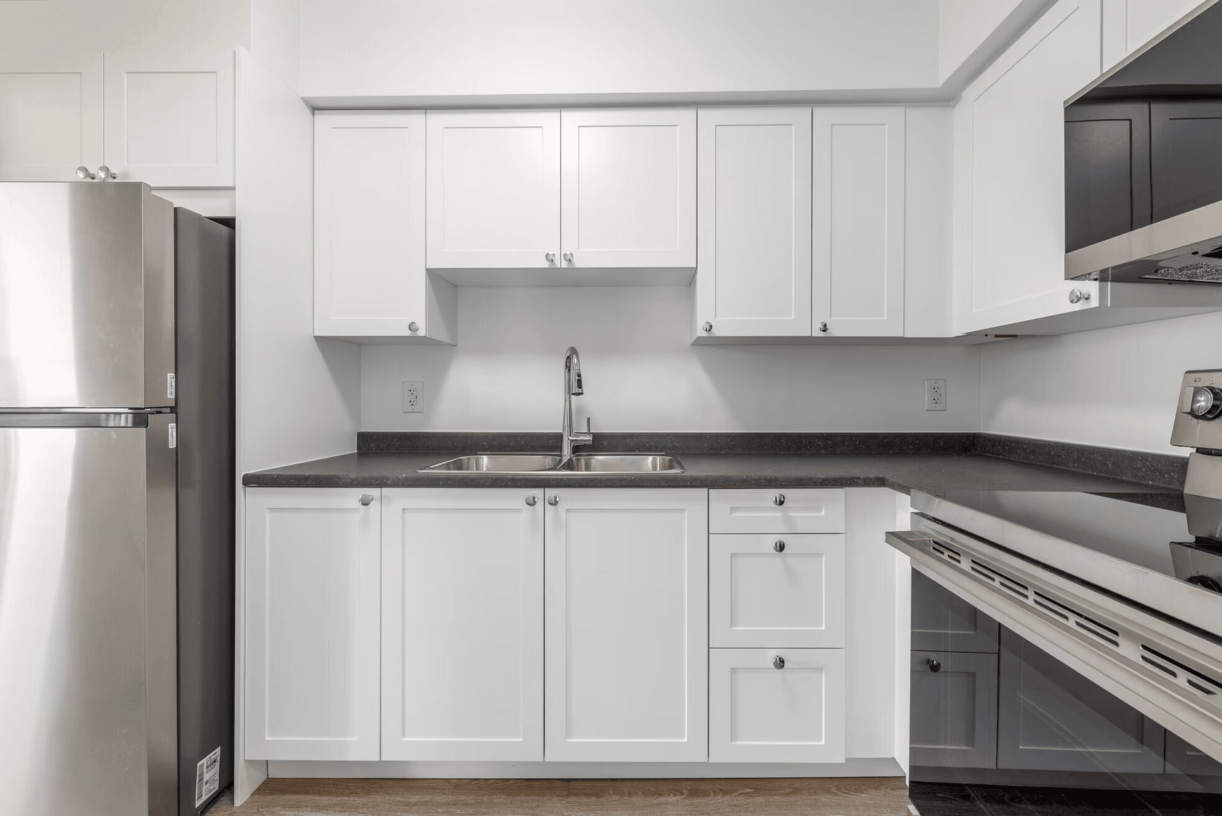 2 Bedroom Apartment for Rent - 30 High Street East, Mississauga, ON