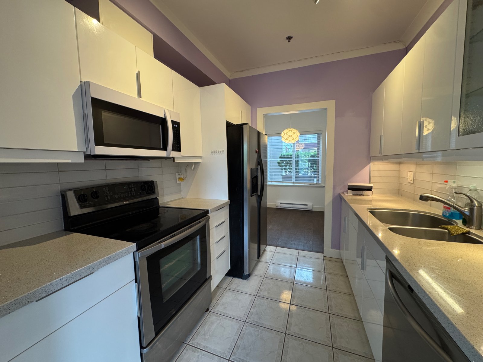 3 Bedroom Apartment for Rent - 7288 No 3 Rd, Richmond, BC 5