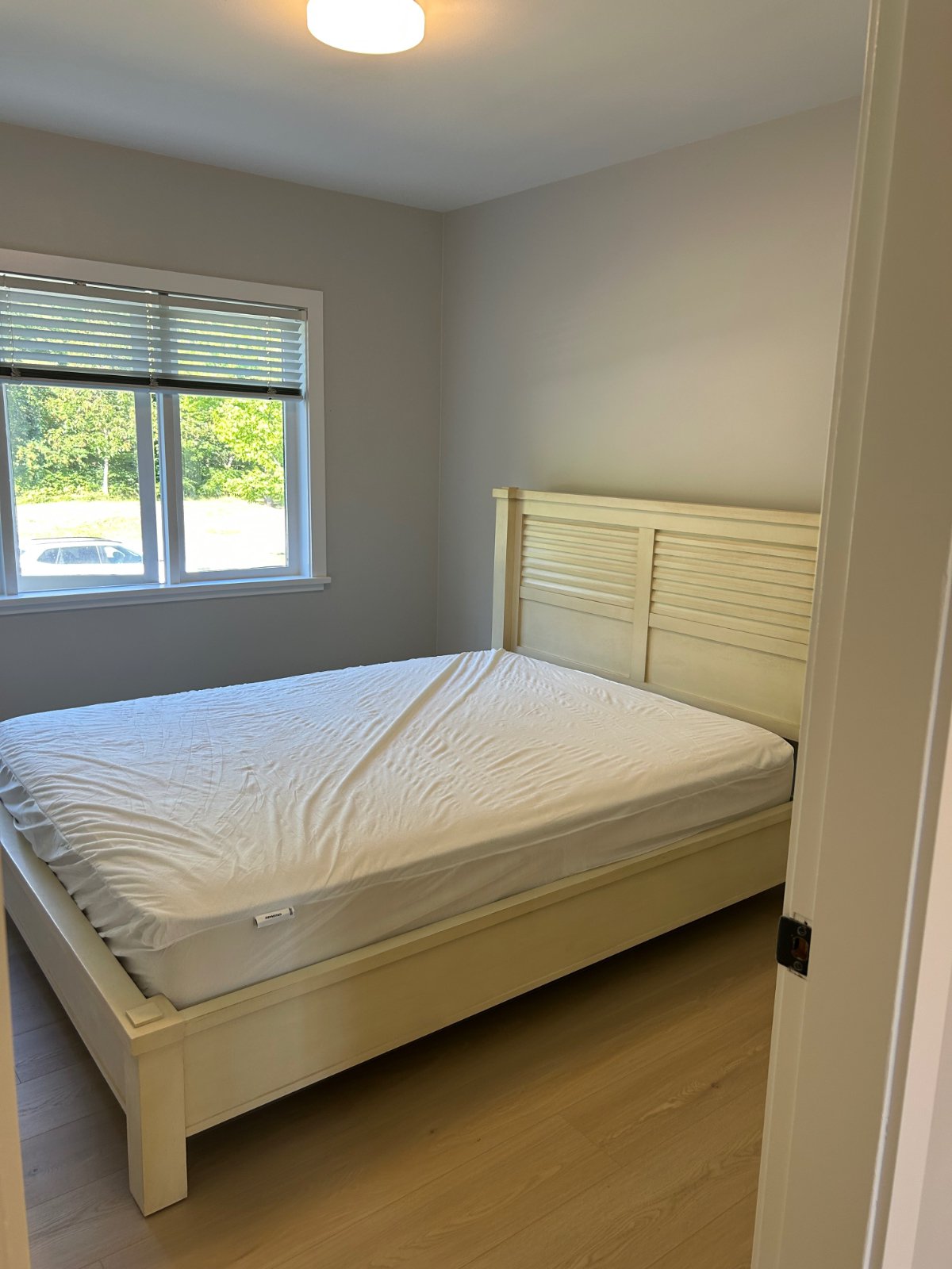 5 Bedroom House for Rent - 4976 Chancellor Blvd, Vancouver, BC 3