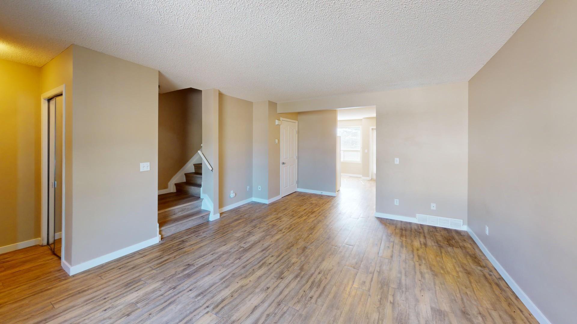 2 Bedroom Townhouse for Rent - 111 1704 - 111 Tarawood Lane Northeast, Calgary, AB 3