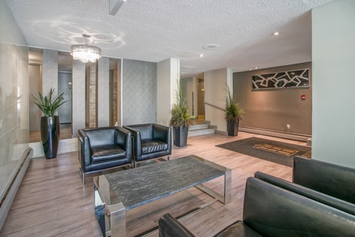 2 Bedroom Apartment for Rent - 915 13 Avenue SW, Calgary, AB 4
