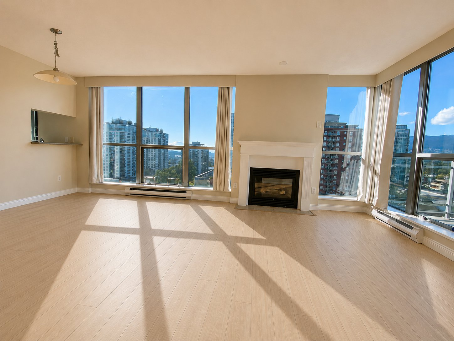 2 Bedroom Apartment for Rent - 108 14th Street E, North Vancouver, BC 3
